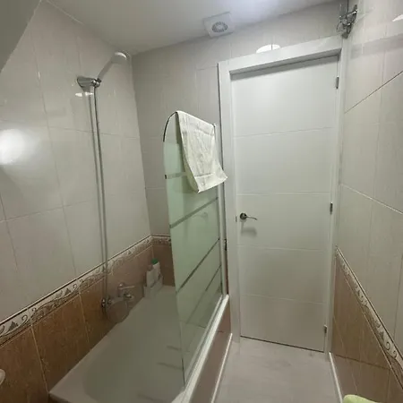 Duplex En El Centro De גרנדה